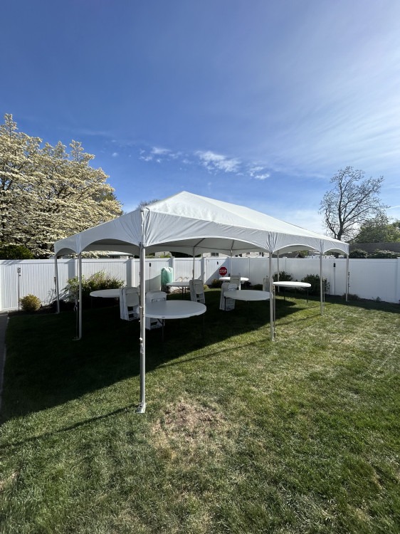 20x30 Package (60 Guests)